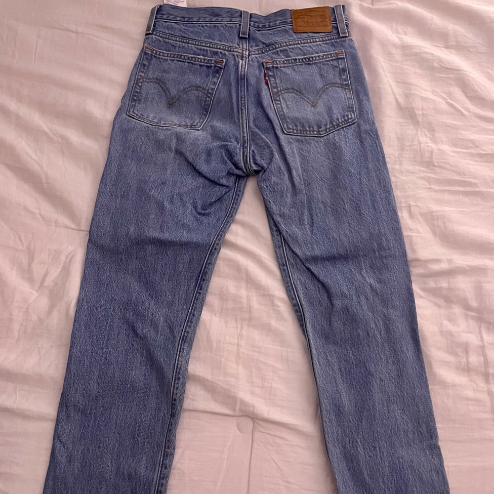 LEVIS JEANS - Picture 4 of 5